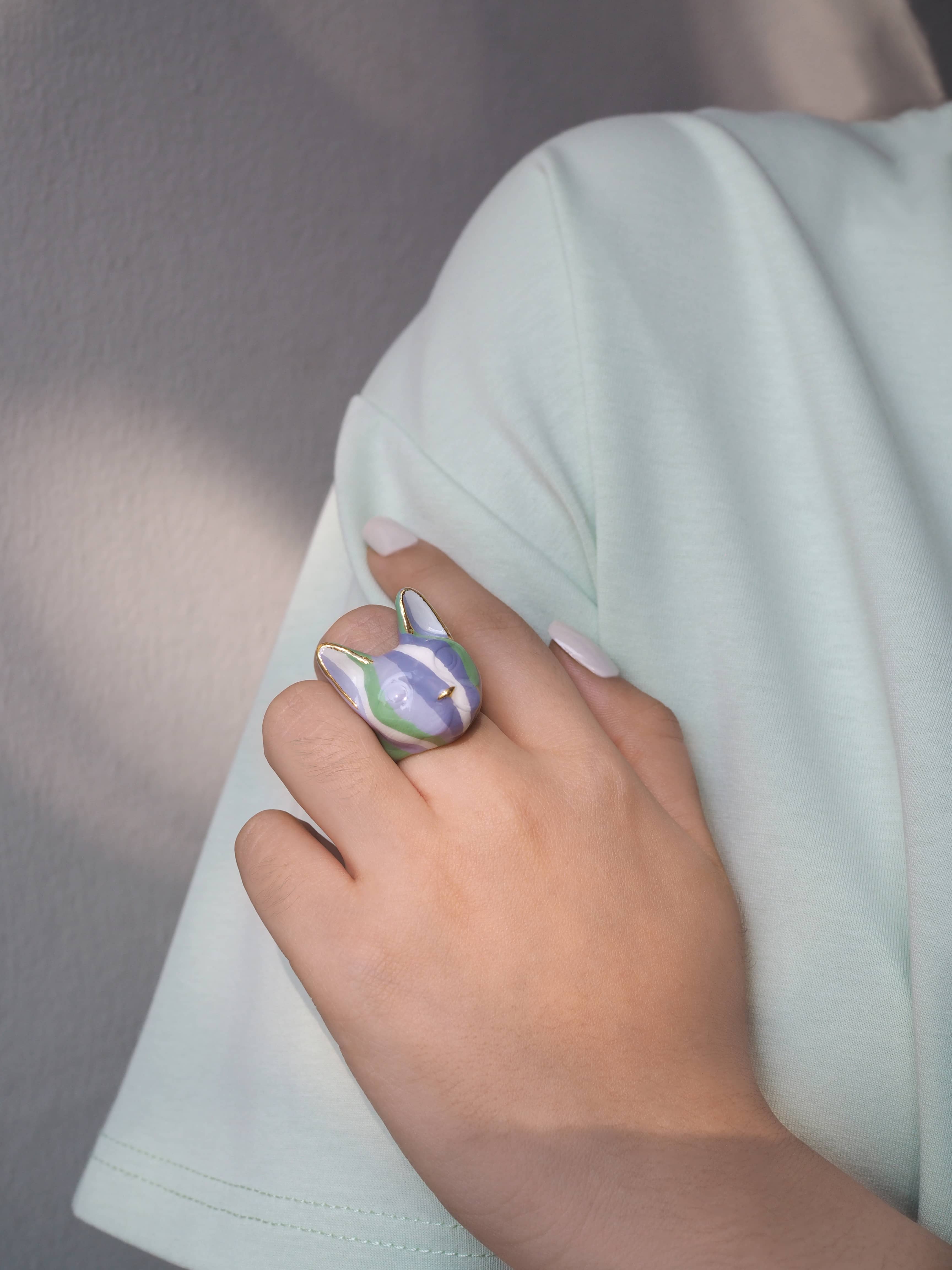 Shade of Lavender Cat Ring | MaewMarch