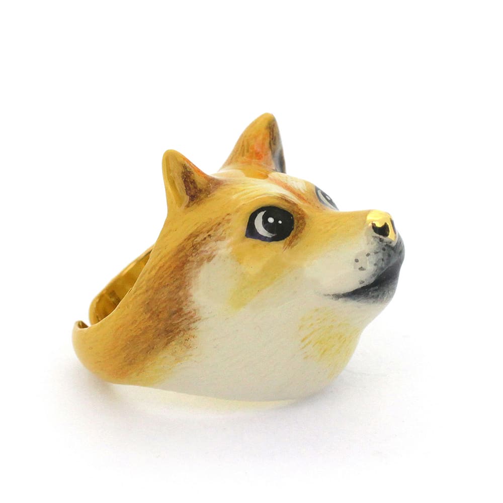 Fun ring inspired by the popular doge meme