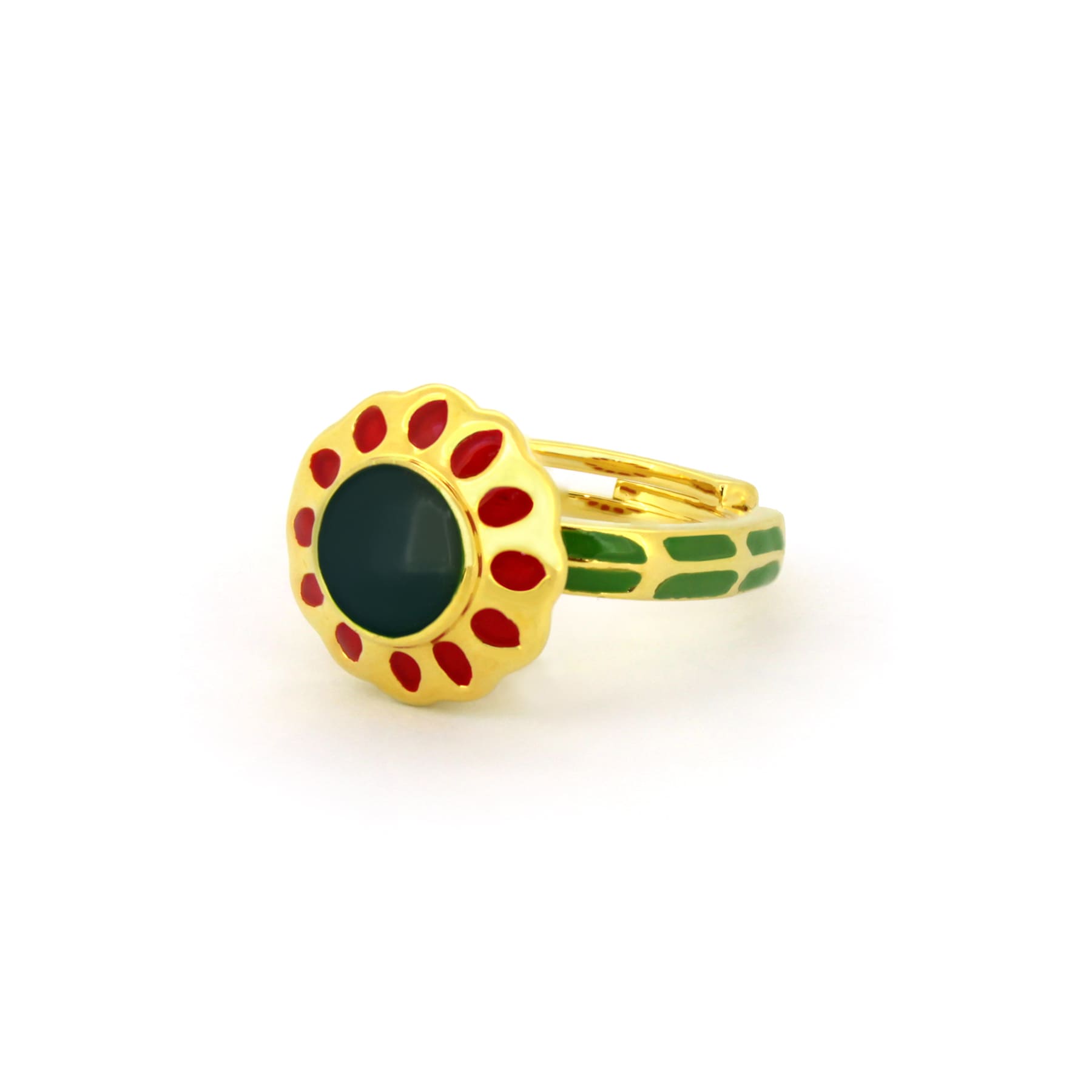 Nature-inspired autumn ring with green and red accents.