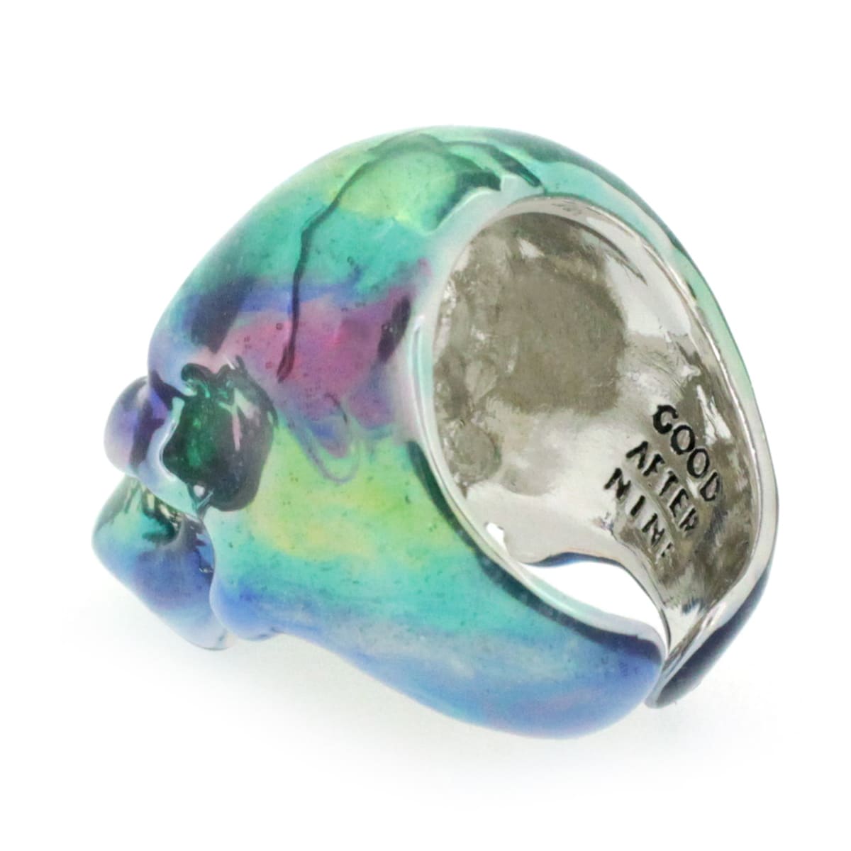 Skull design ring with enamel paint inspired by the aurora.