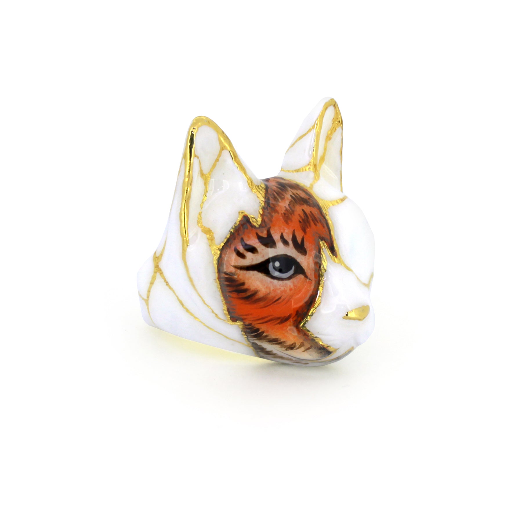 Hand-painted cat ring with a unique hidden tiger features.