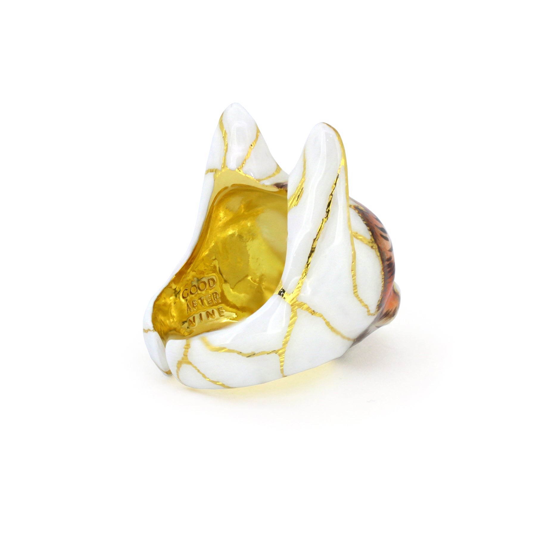 Hand-painted cat ring with a unique hidden tiger features.