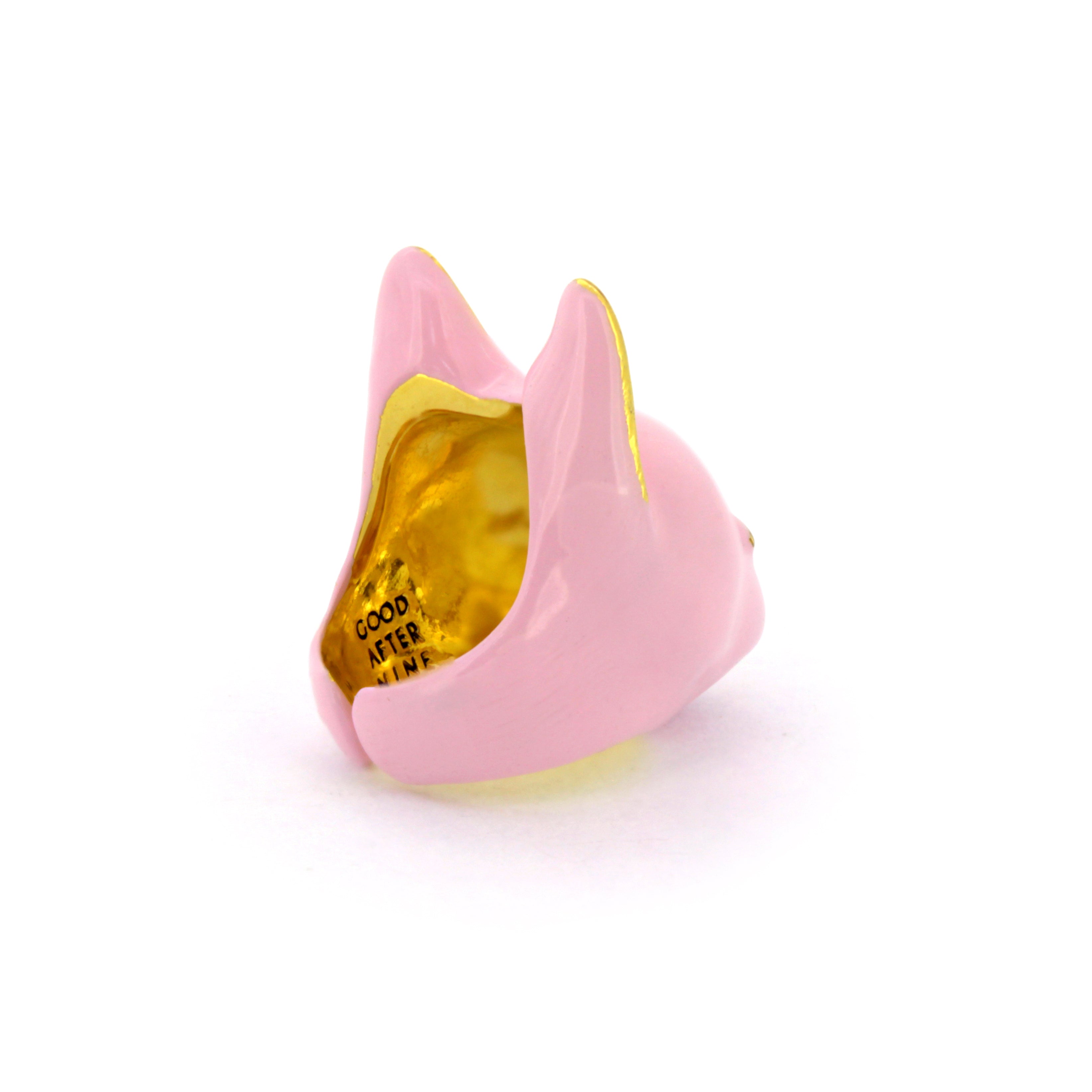 Unique cat ring design showcasing a pastel pink cat face