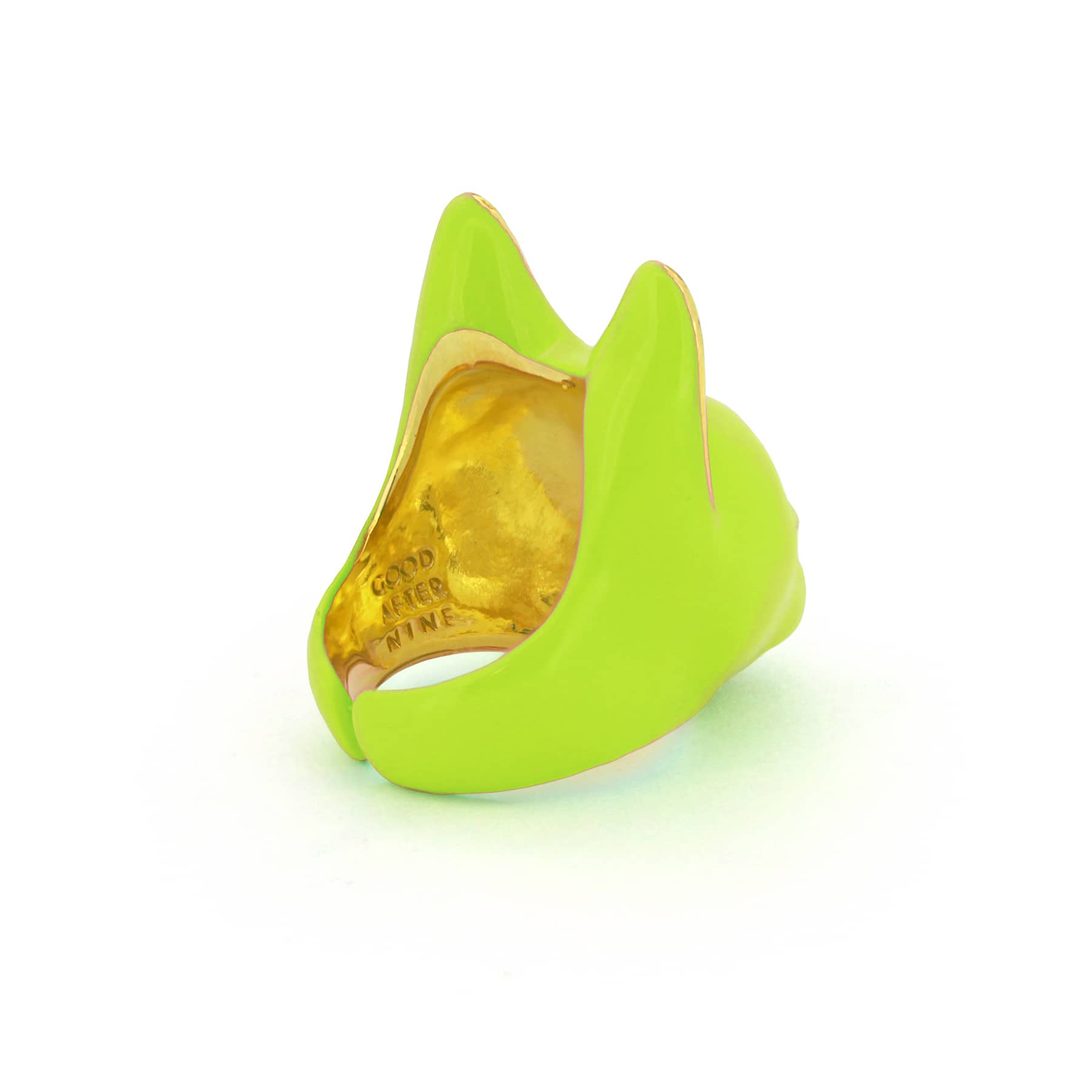 A stylish green cat's head ring with gold accents on the ears and a small gold nose