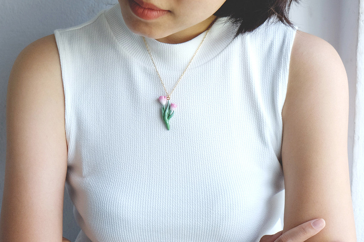 Tulip Necklace