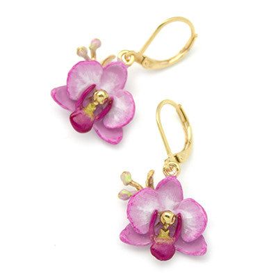 Handcrafted floral earrings featuring purple phalaen design, perfect for flower lovers.