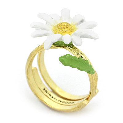 Nature-inspired ring featuring a delicate daisy and leaf.