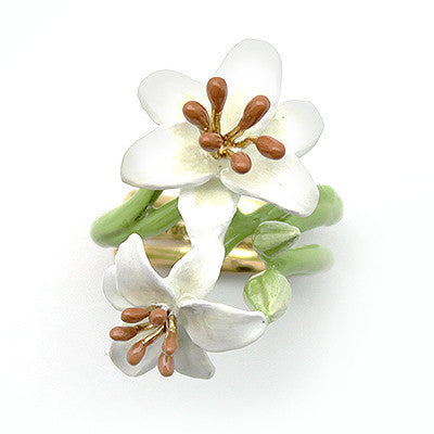 Handmade ring featuring two white flowers with brown stamens, set on a green band, perfect for flower lovers.