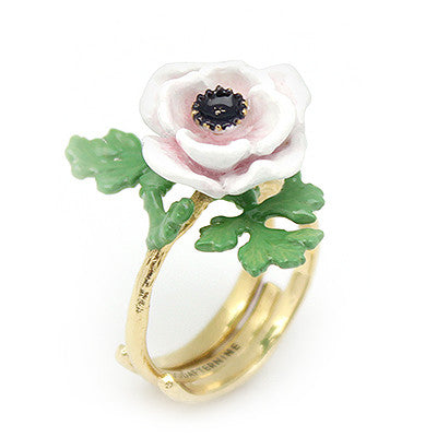 Artisan-crafted ring featuring a stunning flower design, perfect for nature lovers.