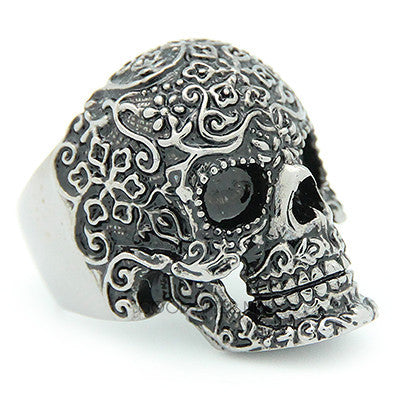 Gothic style skull ring with detailed patterns