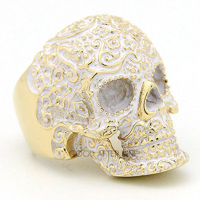 Artistic skull ring showcasing detailing and craftsmanship