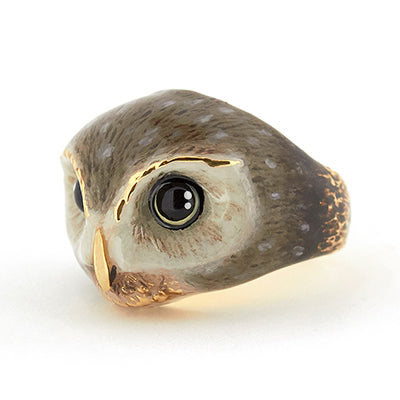 Adorable owl ring with large eyes and intricate details, perfect for animal lovers.