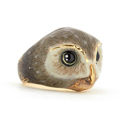 Adorable owl ring with large eyes and intricate details, perfect for animal lovers.