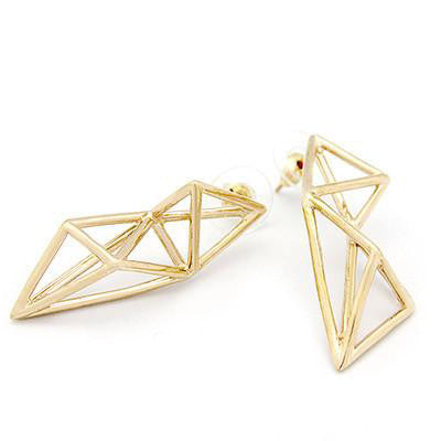 Gold geometric wire earrings with a modern design, perfect for jewelry lovers.