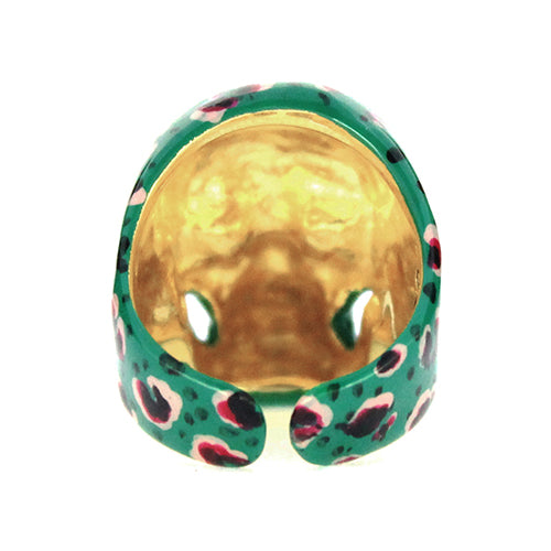 Eye-catching skull ring with a green base and leopard pattern design.