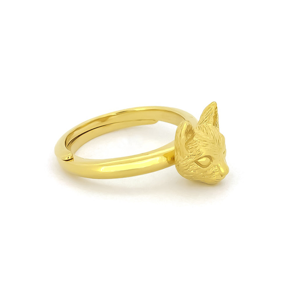 Handcrafted gold ring with a cat head design, perfect for cat lovers.